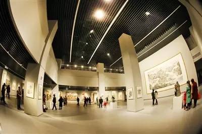 青海夏夜美術(shù)館 限時(shí)免費(fèi)開(kāi)放，點(diǎn)亮文化夜生活