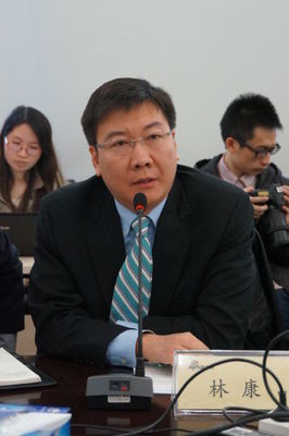 爭(zhēng)優(yōu)創(chuàng)先，誠(chéng)信為本——移民協(xié)會(huì)會(huì)長(zhǎng)林康談因私出入境中介服務(wù)的行業(yè)新風(fēng)